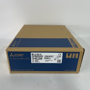 Servoamplificador de CA Mitsubishi MR-J4-100A-RJ - Product Image 1