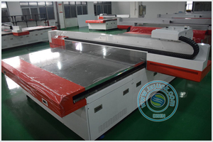 Imprimante d'étiquettes à plat UV LED multifonctionnelle bibo UV2030 à positionnement automatique avec buse Dongzhi, occasion - Product Image 3