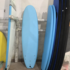 <span class=keywords><strong>Planche</strong></span> de <span class=keywords><strong>surf</strong></span> en <span class=keywords><strong>mousse</strong></span> EPS IXPE super douce en gros, laminage à chaud, <span class=keywords><strong>planche</strong></span> de <span class=keywords><strong>surf</strong></span> légère pour débutants avec aileron et sac, logo personnalisable - Product Image 5