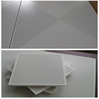 Azulejo de techo de Aluminio perforado blanco 60*60 reducción de ruido falso techo suspendido diseño moderno Fácil instalación impermeable