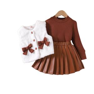 Nouveaux Modèles Ensemble 3 Pièces Automne Hiver : Haut Manches Longues, Gilet Doux et <span class=keywords><strong>Jupe</strong></span> Courte en Similicuir - Product Image 1