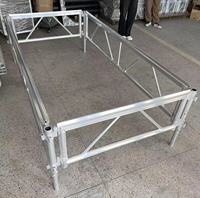 Scène événementielle portable certifiée TUV 1,22 x 2,44 m (4 x 8 pieds) en alliage d'aluminium et verre pour concerts et salons automobiles