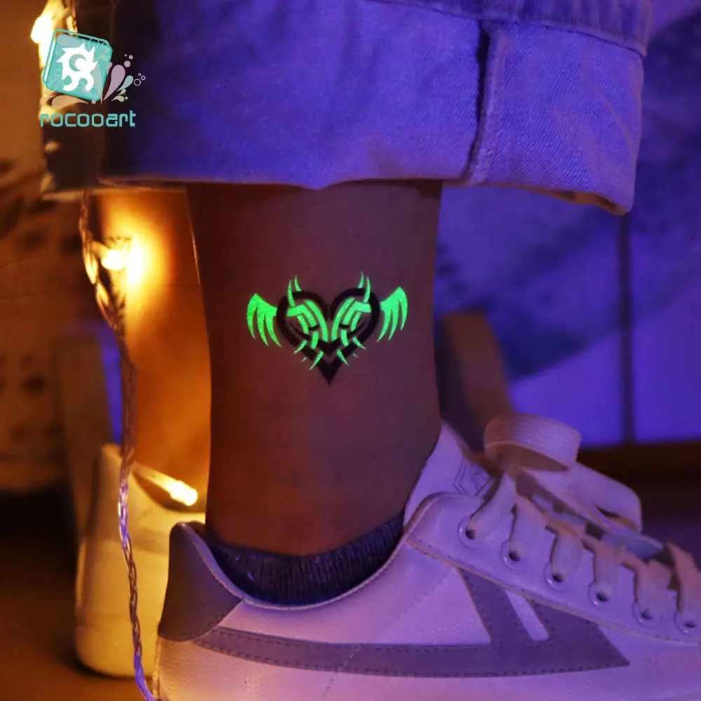 Impermeabile Freddo Totem Mini Fisso Luminoso Tatuaggi Temporanei Sul Braccio Del Collo Del Corpo Incandescente Nel Buio Luna Tatuaggio