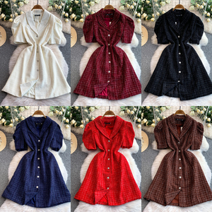 Nuevo Vestido Casual de Otoño para Mujer, Ecológico, Tejido Digital, Poliéster/Algodón, Cintura Natural, Estampado a Cuadros, Línea A, Manga Larga, Cuello en V, con Botones - Product Image 1