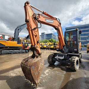 Excavatrice sur pneus Doosan DX60W d'occasion, prix bas, peinture d'origine, mini-excavatrice d'occasion Doosan DX60 DX70 DX80 à vendre - Product Image 4