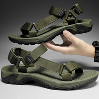Offre Spéciale d'usine Nouveau design Chaussons de plage d'été en plein air Sandales plates de randonnée décontractées à la mode pour hommes
Avec prix de gros
