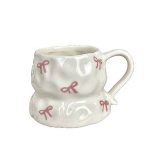 Taza de Cerámica Chaozhou con Diseño de Dibujos Animados, Estilo Lindo, Hecha a Mano, para Regalo, Uso General - Product Image 1