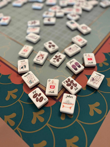 New Hot Sale Modern Portable Coffee Bean Themed Acrylic American Mahjong Tiles Travel-Friendly Creative Brand in Stock - Product Image 3