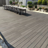 Planches de terrasse WPC modernes pour extérieur, installation par clipsage, ignifuges, écologiques, techniques lisses, antidérapantes, surface imperméable, grain de bois