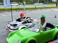 Pas cher prix centre commercial monter sur enfants moto électrique autos tamponneuses princes voiture