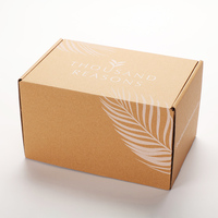 Boîtes d'emballage en carton ondulé recyclé personnalisées pour le commerce électronique, boîtes d'expédition en papier pour vêtements de mode