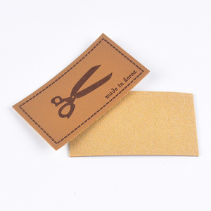 Debossed Black <strong>Jeans</strong> High Quality PU <strong>Label</strong> New Fashion Style Logo Patch <strong>China</strong> Soft Skin Iron Rubber Material Printed Technique - Product Image 6