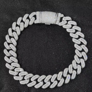 Bracelets cubains Statement Urban Streetwear 29mm GRA Moissanite en argent S925, entièrement sertis de pierres, bijoux rap ultra-lourds OEM ODM - Product Image 1