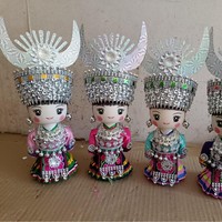 Poupée traditionnelle en bois faite à la main Diays Yours, costume chinois Miao Hmong, poupée des minorités, mode folklorique verte