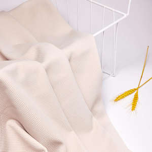 Tejido de punto fresco seda algodón <span class=keywords><strong>web</strong></span> rojo <span class=keywords><strong>vivo</strong></span> jacquard barra vertical imitación algodón Otoño e Invierno Sudadera con capucha tela de imitación tela de cuna - Product Image 4