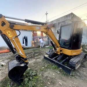 รถขุดไฮดรอลิกตีนตะขาบ Caterpillar 305.5 มือสอง นำเข้าจากอเมริกา สำหรับใช้ในครัวเรือนและเกษตรกรรม พร้อมเครื่องยนต์และปั๊ม น้ำหนัก 3.5 ตัน - Product Image 1