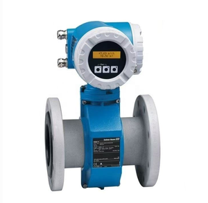 Débitmètre Endress Hauser Promag à mesure conductrice, raccord sanitaire Tri-Clamp - Product Image 4