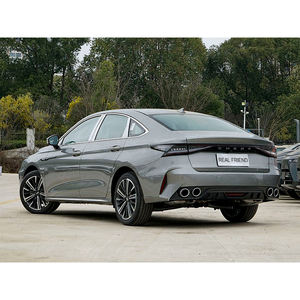 Économe en carburant <span class=keywords><strong>voiture</strong></span> d'occasion Chery Arrizo <span class=keywords><strong>8</strong></span> R18 de taille de pneu essence à <span class=keywords><strong>vendre</strong></span> - Product Image 4