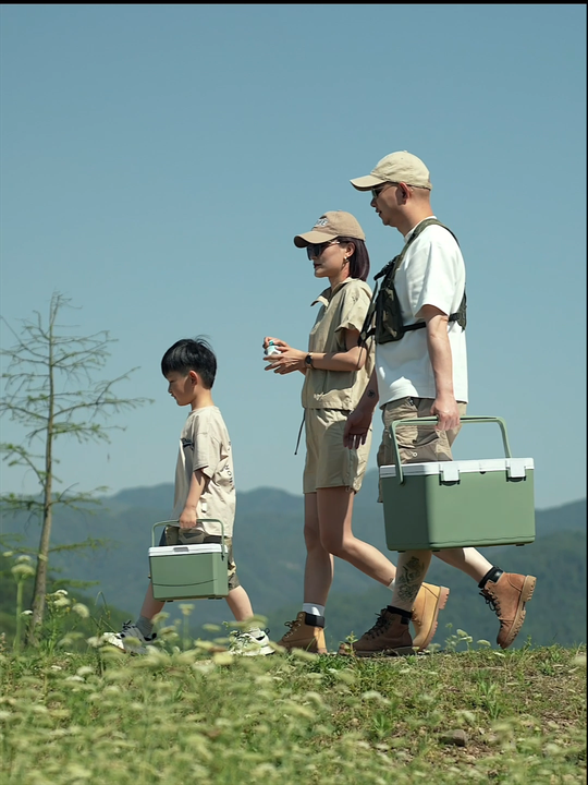 4.5L Portable Mini Ice Cooler Box - Insulated Small Size Outdoor Cooler ...