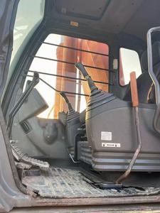 Excavatrice d'occasion Hitachi ZX330-3G/ZX330-6, modèle 2022, godet de 0,19 m, moteur de 190 kW, poids en ordre de marche de 33 500 kg, faible consommation de carburant - Product Image 4