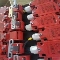 XCSA801 Interruptor de seguridad con bloqueo de puerta SIL3 PLe IP67, Control de acceso a zona de seguridad para puertas de máquina SIL3