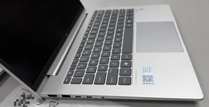 Máy tính xách tay Huipu EliteBook 645 G11, với R7-7735U lõi AMD, Ram 16GB và lưu trữ 1TB, máy tính xách tay <span class=keywords><strong>c</strong></span>ũ - Product Image 4