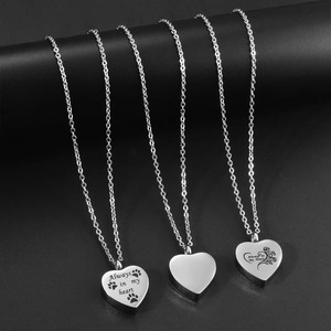 Collier urne étanche en acier inoxydable 316L avec empreinte de patte de chien et cœur en cristal pour cendres, bijou commémoratif pour chien - Product Image 4