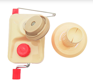 Enrouleur de laine en plastique écologique à manivelle 2026, <span class=keywords><strong>support</strong></span> pour bobine de fil, enrouleur de fil, <span class=keywords><strong>machine</strong></span> à enrouler les fibres, kit de couture, mode - Product Image 4