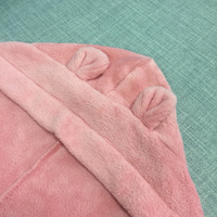 Peignoir en flanelle rose à col en V pour adultes, 100% polyester, thermique, respirant, doux, avec deux poches, vêtements d'intérieur d'hiver, longueur intégrale, taille plus