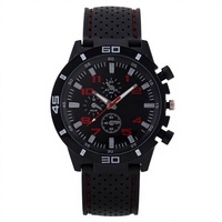 Montre sport à quartz pour homme à trois aiguilles, affichage analogique et bracelet en silicone – Vente en gros directe usine, stock disponible
