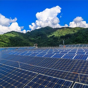 Système d'énergie solaire 30 kW monocristallin à montage au sol avec contrôleur MPPT industriel et conception en prévente - Product Image 2