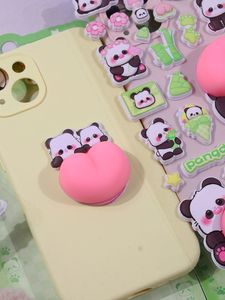 Pegatinas Kawaii de Glúteos de Mascotas, Suaves y Aplastables, con Burbujas 3D para Descompresión, Pegatinas Decorativas DIY para Fundas de Teléfono y Material Escolar - Product Image 3