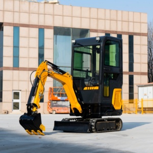 Mini Excavadora Multifuncional con Brazo Giratorio Lateral y Cabina - Product Image 3