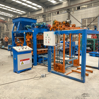 Machine automatique de fabrication de blocs creux en ciment 380V, machine de formage de briques et de blocs non cuites