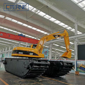 Excavadora Anfibia Usada Original de 50 Toneladas PC450 en Venta con Muchos Modelos en el Agua - Product Image 5