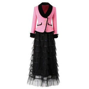 OUDINA Vente Flash : Ensemble Jupe et <span class=keywords><strong>Blazer</strong></span> Court Plissé Irrégulier pour Femme – Tenue de Bureau Deux Pièces - Product Image 5