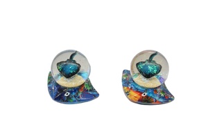 Boules de neige en résine 3D peintes à la main, modèle de poisson-diable, animaux marins, artisanat africain, cadeaux pour touristes - Product Image 3