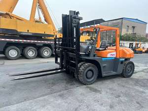 Chariot élévateur contrepoids diesel Isuzu d'occasion 7 tonnes à prix abordable, avec mât à trois étages pour matériaux de construction - Product Image 6