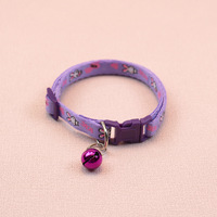 Collier pour animaux de compagnie en nylon à motif de dessin animé mignon, avec clochette douce, boucle de sécurité réglable, sangle de cou pour chaton et chiot, accessoires OEM