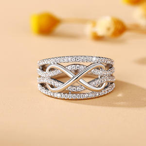 H339 Anello di Lusso da Donna in Oro Bianco con Diamante Taglio Brillante Rotondo Colore G Naturale Fede Nuziale Gioielli Impilabili - Product Image 2