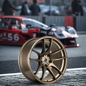 Conception multi-rayons PCD 35mm ET <span class=keywords><strong>19</strong></span> pouces 5*120mm avec jantes de style sport en alliage d'aluminium moulé au Japon pour Toyota - Product Image 5