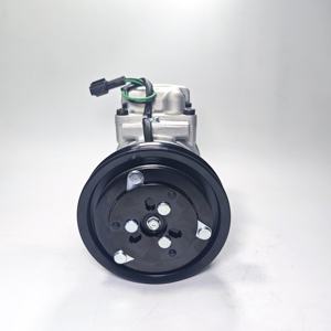 คอมเพรสเซอร์แอร์ Perfect Fit 12V AC รุ่น OEM 440205-00070 สำหรับรถขุด Doosan Daewoo V-Series DX Hansan พร้อมการรับประกัน - Product Image 2