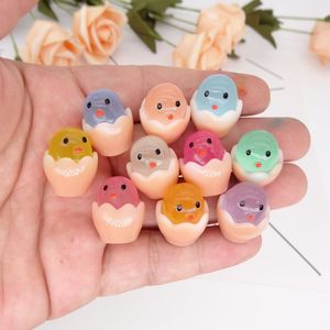 Nuevos Accesorios de Resina con Diseño de Huevos de Cáscara Rota que Brillan en la Noche, Modelo de Micropaisaje Creativo DIY, Lindos Juguetes de Dibujos Animados que Brillan en la Oscuridad - Product Image 2