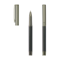 Ensemble cadeau de luxe en fibre de carbone stylo pour hommes d'affaires design personnalisé stylo à bille/stylo à bille avec boîte en cuir