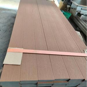 Nhà máy giá rẻ giá <span class=keywords><strong>WPC</strong></span> <span class=keywords><strong>decking</strong></span> tầng 3D dập nổi 15 năm Longlife Composite <span class=keywords><strong>decking</strong></span> - Product Image 4