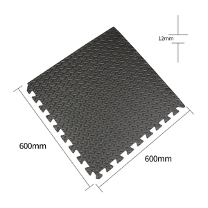 Tapete de Ejercicio Impermeable de Espuma EVA Encastrable de 60x60cm con 2cm de Grosor para Taekwondo y Uso Doméstico - Product Image 5