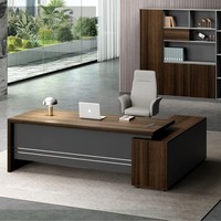 Bureau de direction moderne en forme de L avec tiroirs et rangements, mobilier commercial