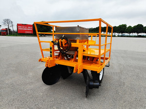 Plantadora de Yuca de 2 Filas de Alta Productividad con Componentes Centrales de Engranajes y Maquinaria de Plantación de Yuca de 80hp - Product Image 3