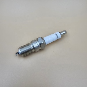 Bougie d'allumage de moto de qualité supérieure en gros RC12YC P10Y BL15Y pour pièces de moteur de moto - Product Image 6