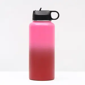 Gradiënt Kleur Groothandelsprijs Sport Gym Schattige Drink Vacuüm Afdichting Hete Fitness Waterfles Gym Gallon Waterkruik Fles